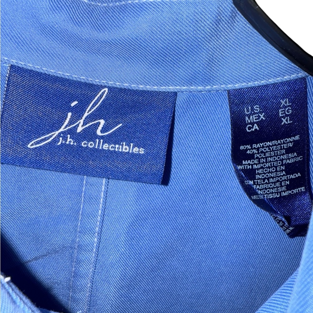 J.H. Collectibles Periwinkle Blue Long Sleeve Button-Down - XL - Picture 3 of 5